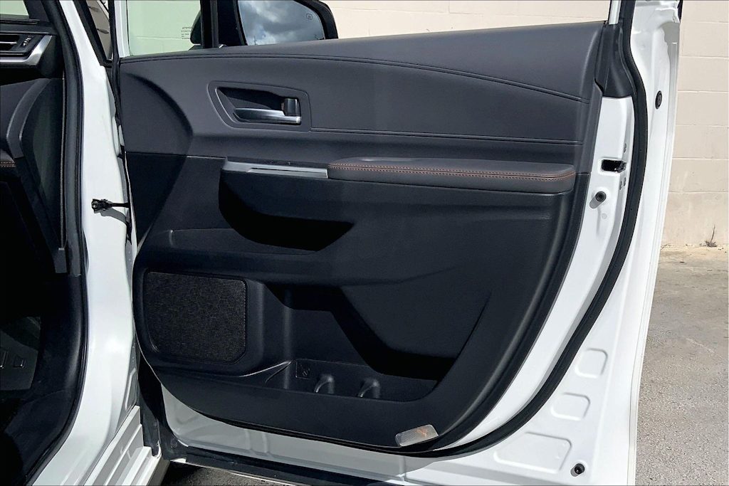 Thumbnail: 2024 Toyota Sienna - 28