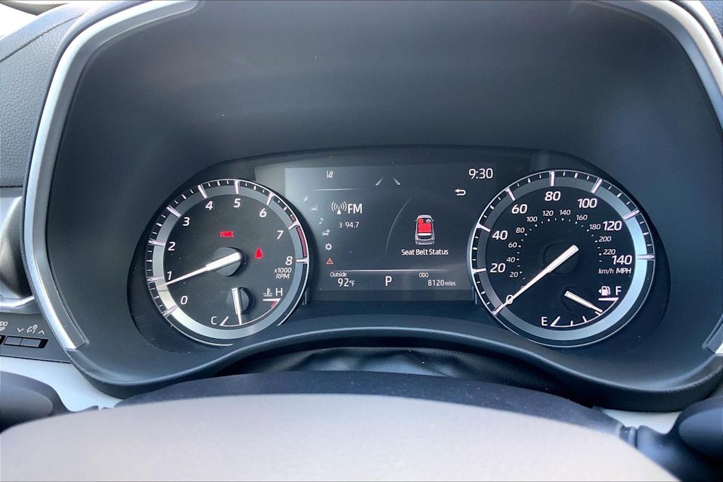 Thumbnail: 2021 Toyota Highlander - 18