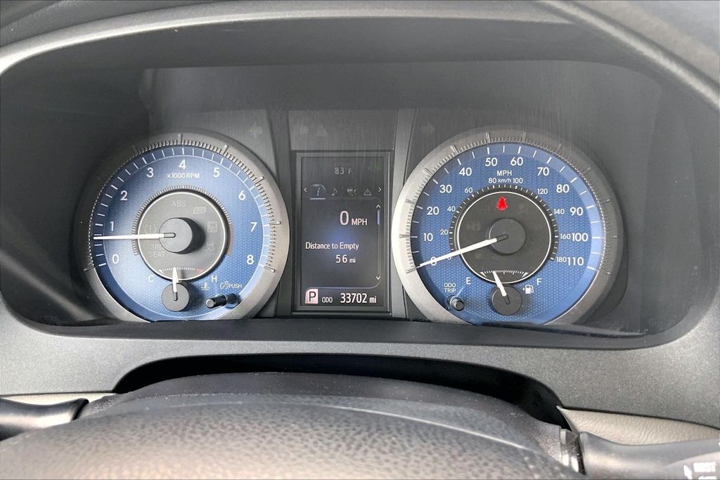 Thumbnail: 2020 Toyota Sienna - 17