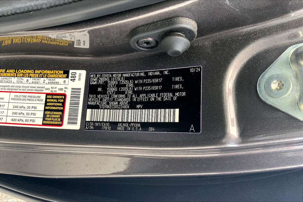 Thumbnail: 2024 Toyota Sienna - 21