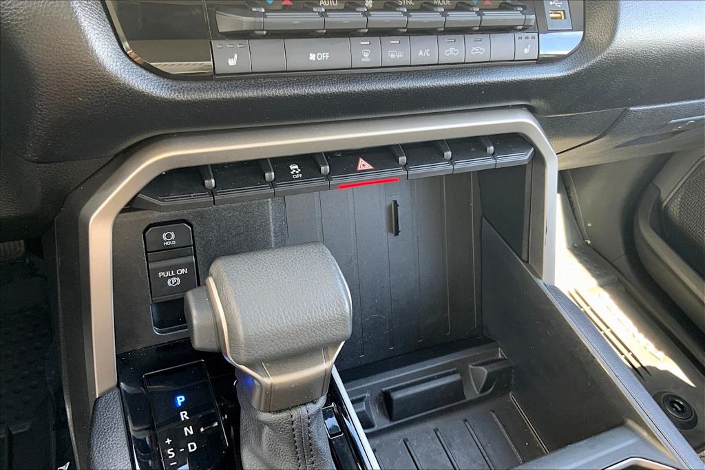 Thumbnail: 2022 Toyota Tundra - 34