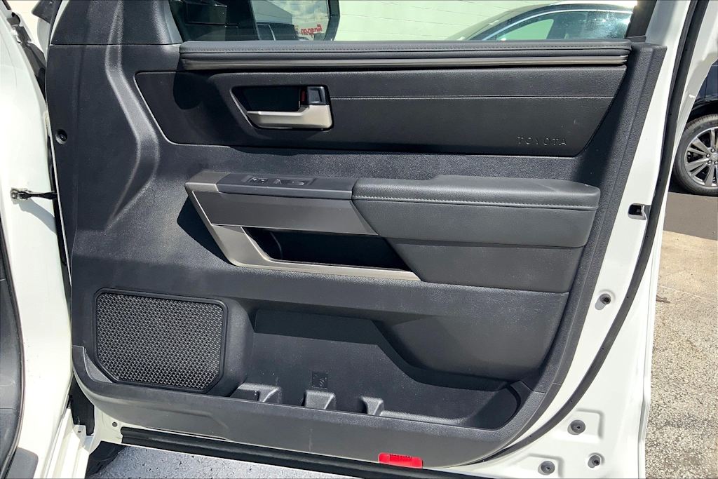 Thumbnail: 2022 Toyota Tundra - 29