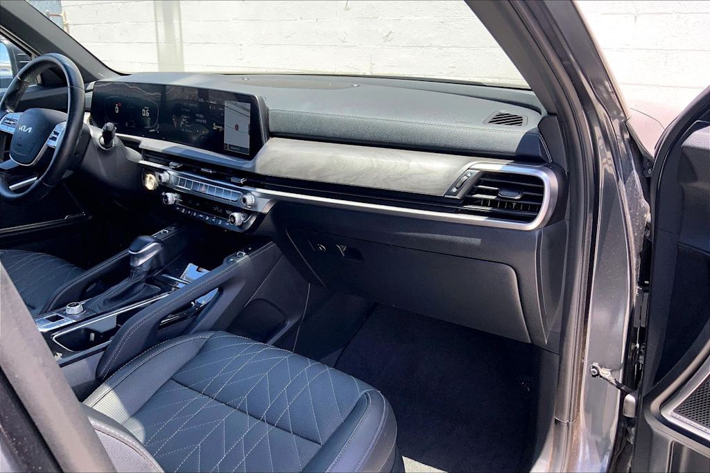 Thumbnail: 2024 Kia Telluride - 15