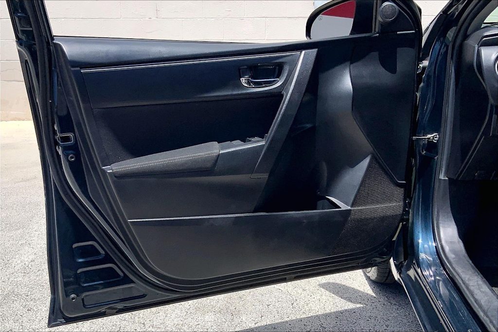 Thumbnail: 2019 Toyota Corolla - 27