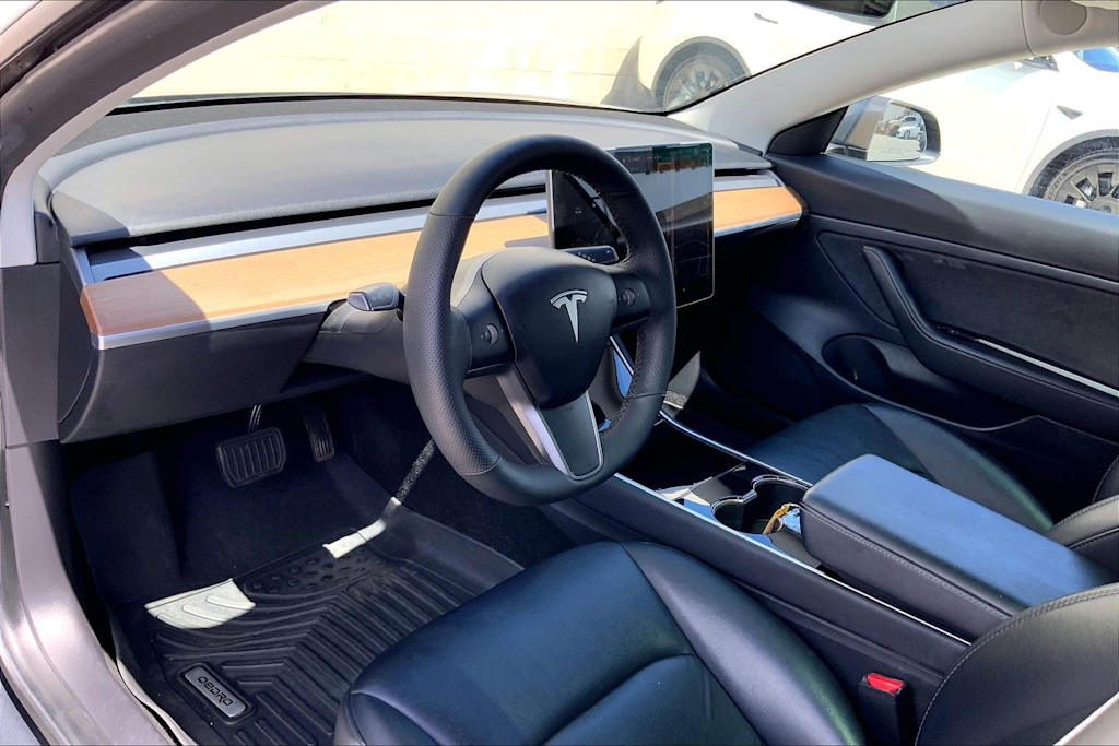Thumbnail: 2020 Tesla Model 3 - 2