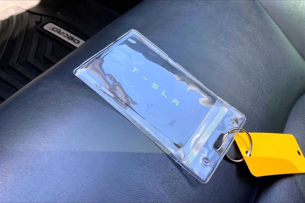 Thumbnail: 2020 Tesla Model 3 - 18
