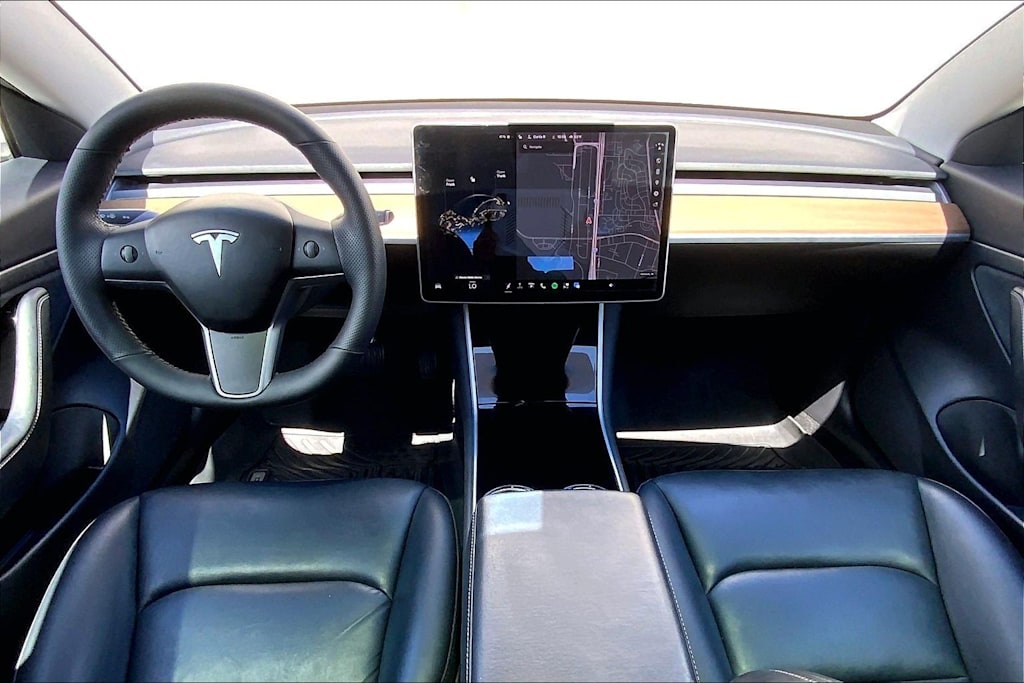 Thumbnail: 2020 Tesla Model 3 - 9