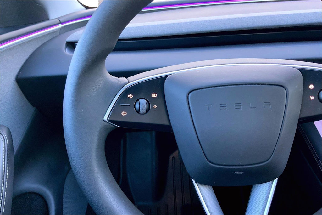Thumbnail: 2024 Tesla Model 3 - 24