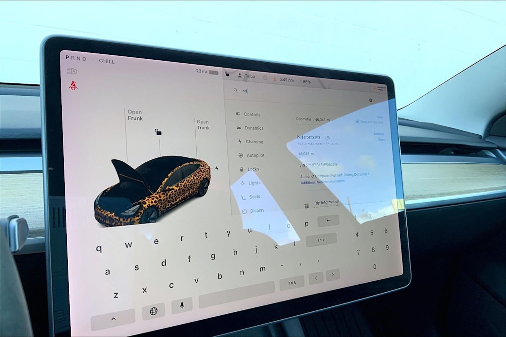 Thumbnail: 2021 Tesla Model 3 - 15