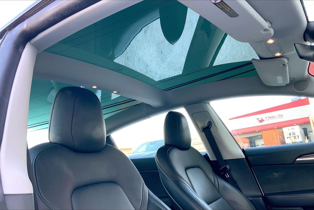 Thumbnail: 2021 Tesla Model 3 - 30