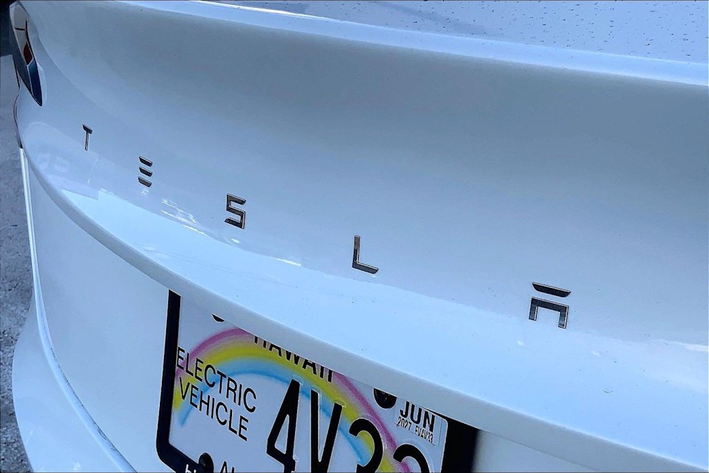 Thumbnail: 2024 Tesla Model 3 - 7