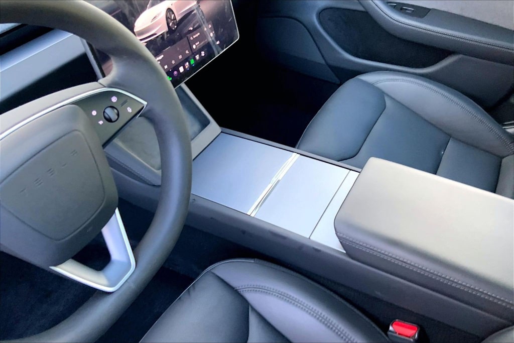 Thumbnail: 2024 Tesla Model 3 - 19