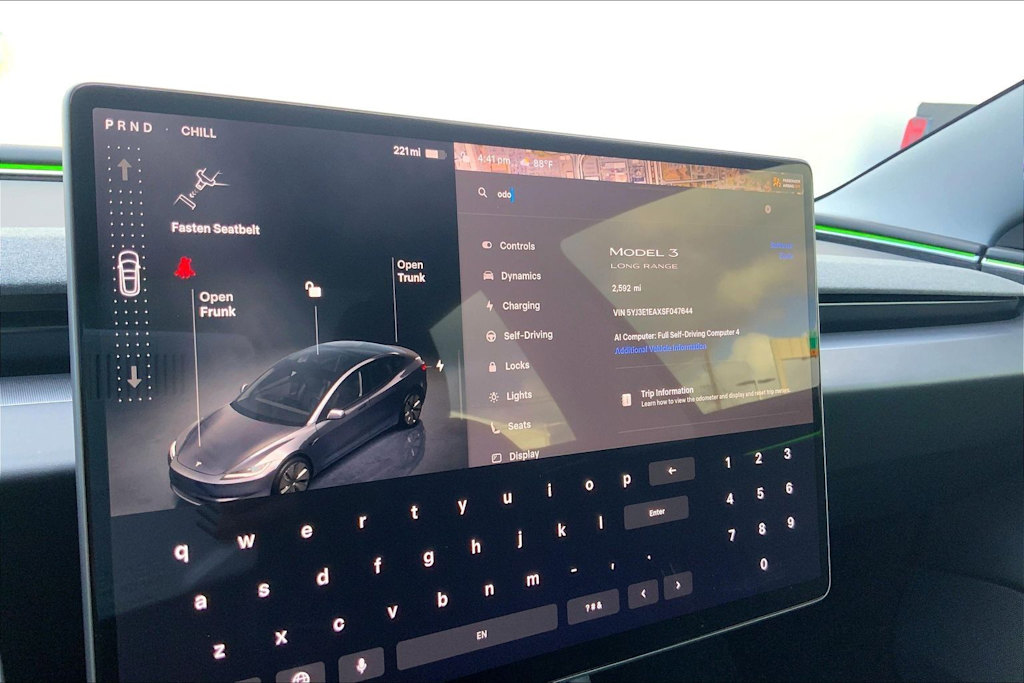 Thumbnail: 2025 Tesla Model 3 - 15