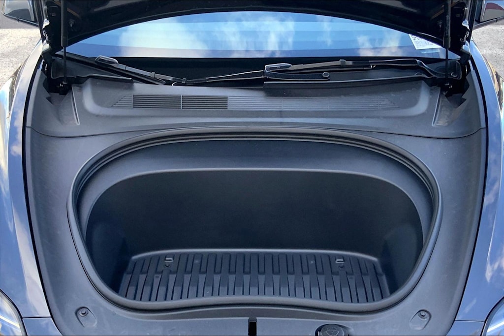 Thumbnail: 2025 Tesla Model 3 - 18