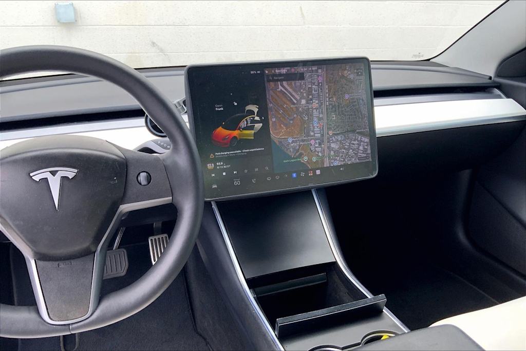 Thumbnail: 2020 Tesla Model 3 - 15