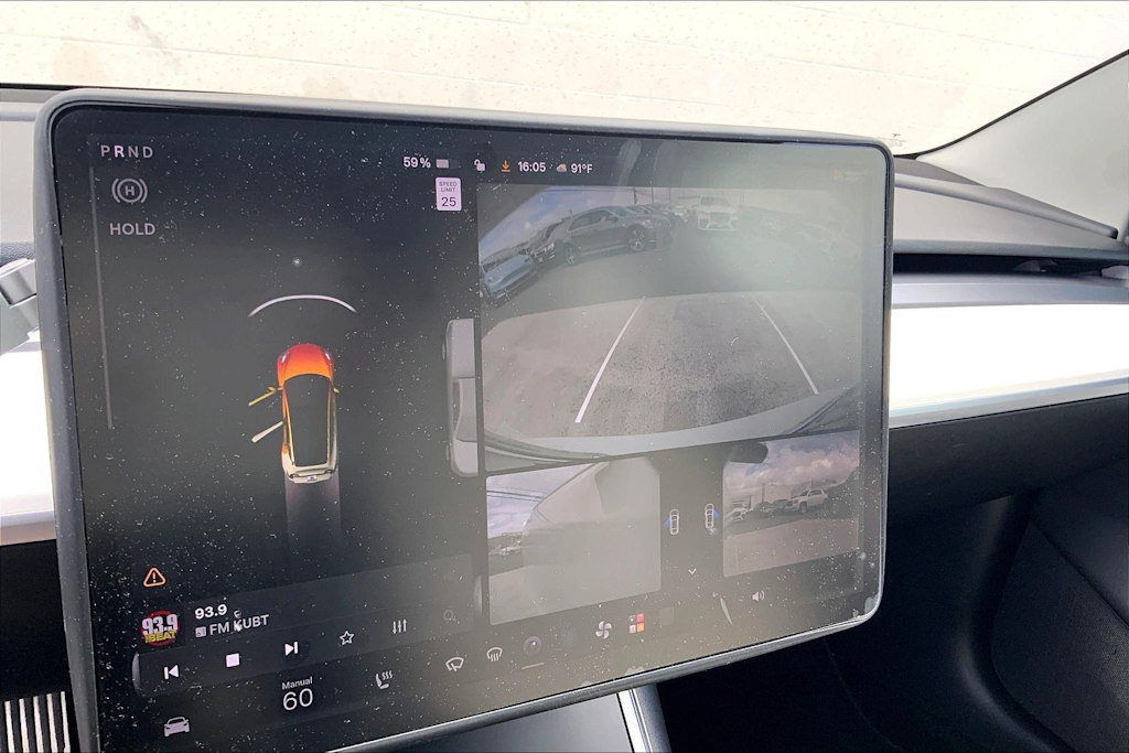 Thumbnail: 2020 Tesla Model 3 - 26