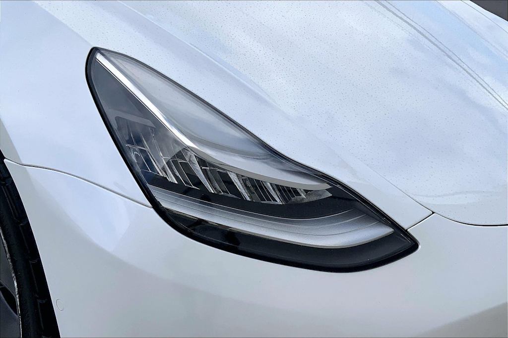 Thumbnail: 2020 Tesla Model 3 - 30