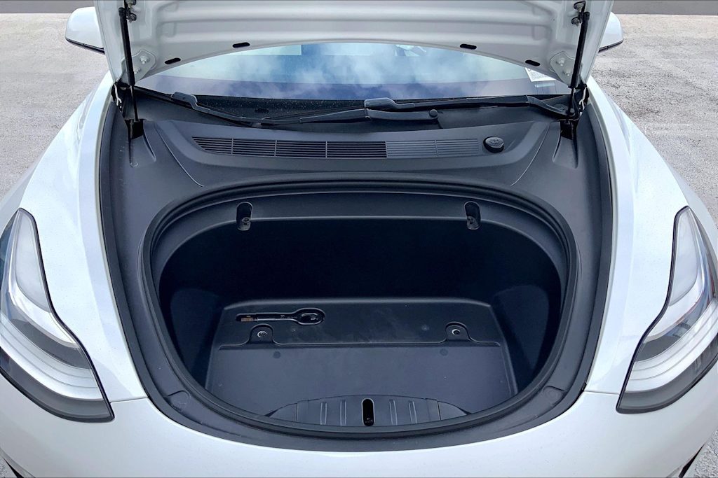 Thumbnail: 2020 Tesla Model 3 - 20
