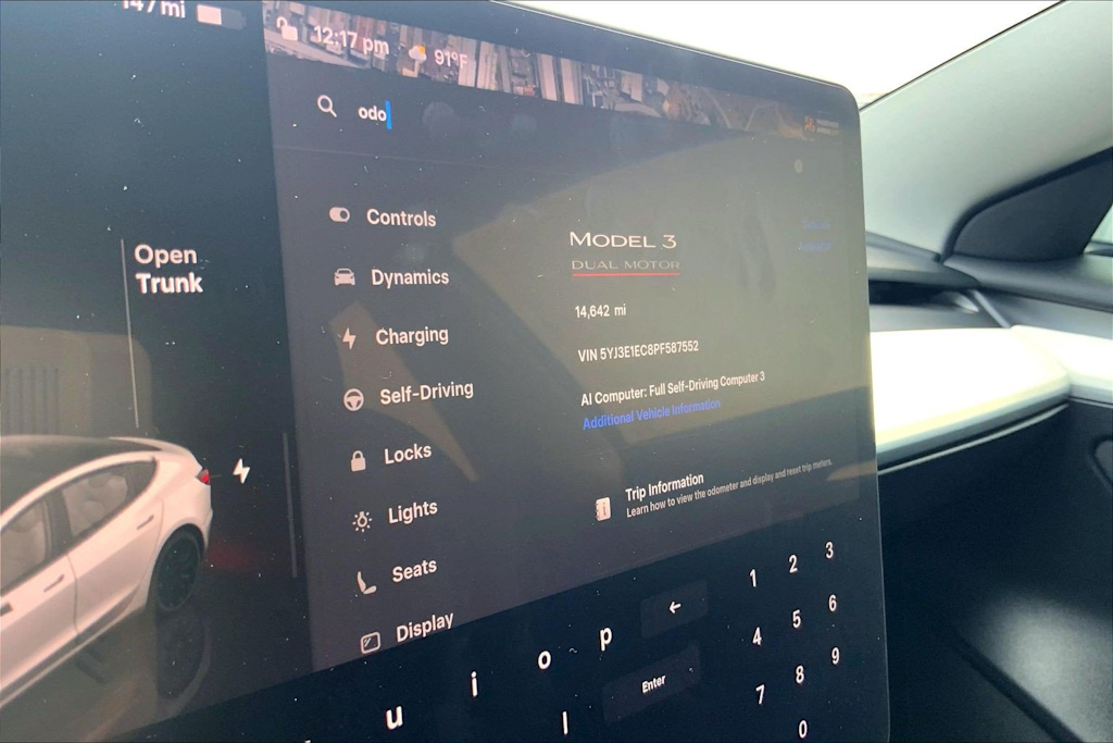 Thumbnail: 2023 Tesla Model 3 - 15
