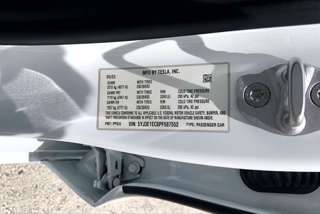 Thumbnail: 2023 Tesla Model 3 - 19