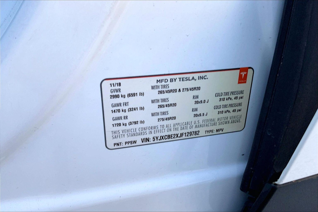 Thumbnail: 2018 Tesla Model X - 18