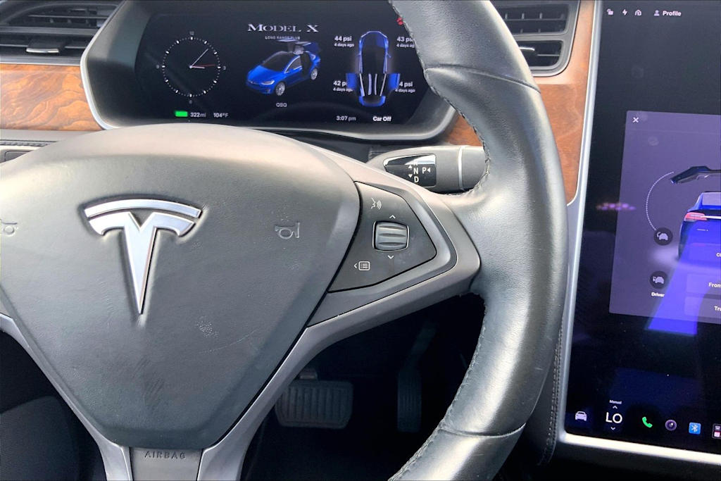 Thumbnail: 2021 Tesla Model X - 26