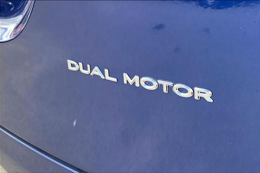 Thumbnail: 2021 Tesla Model X - 6