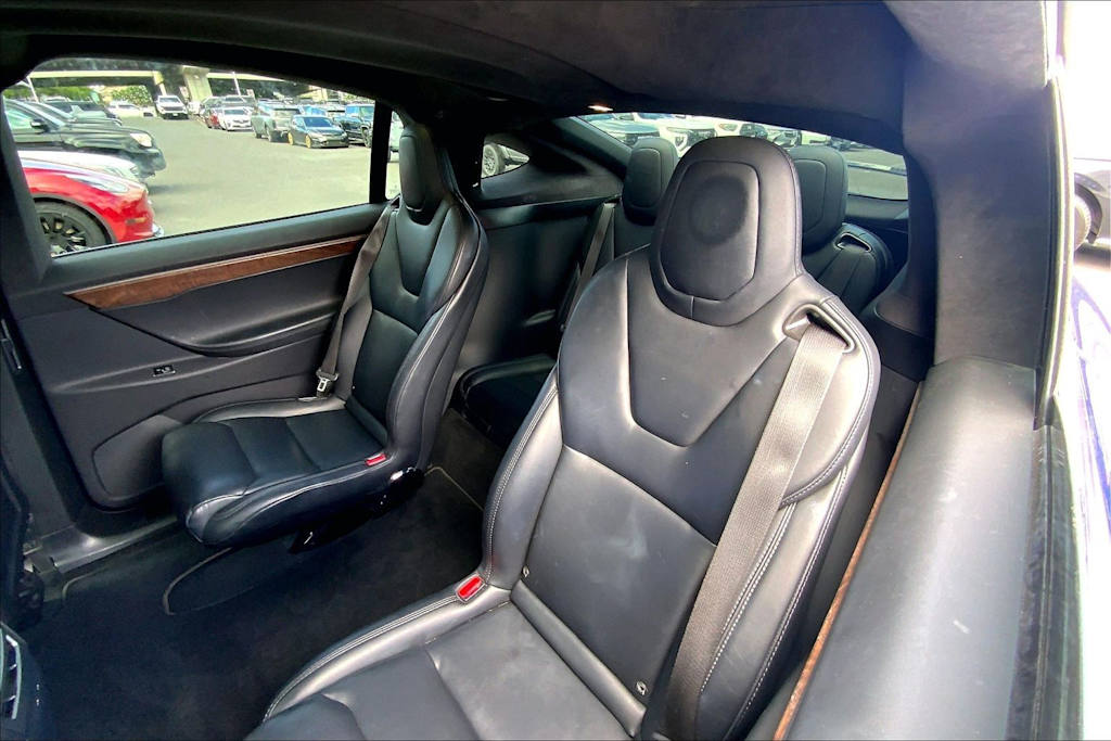 Thumbnail: 2021 Tesla Model X - 12