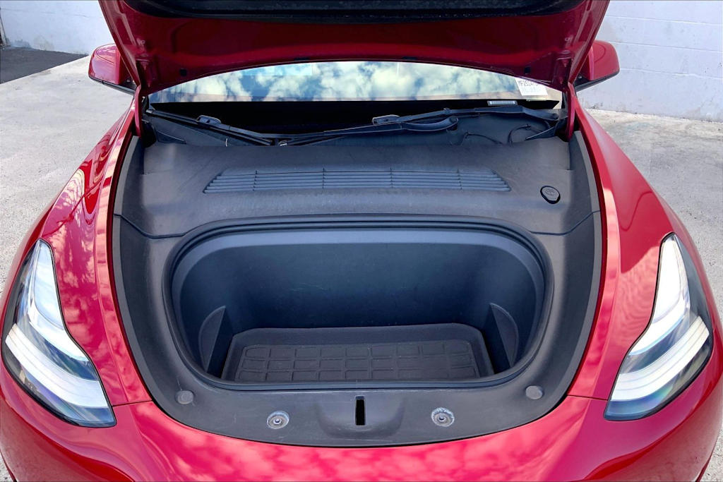 Thumbnail: 2021 Tesla Model Y - 18