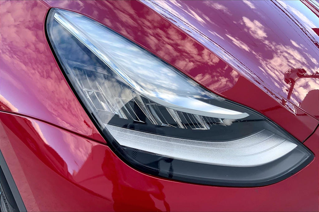 Thumbnail: 2021 Tesla Model Y - 30