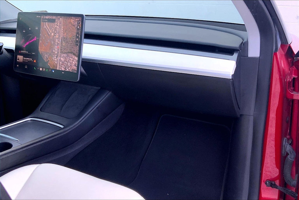 Thumbnail: 2021 Tesla Model Y - 22