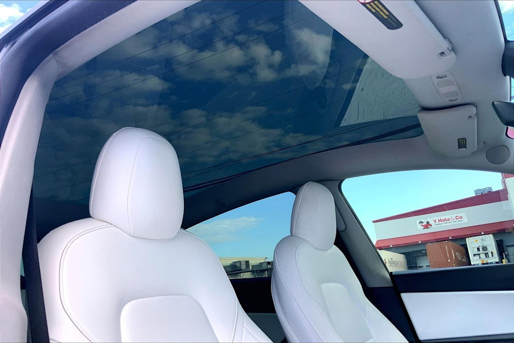 Thumbnail: 2021 Tesla Model Y - 29