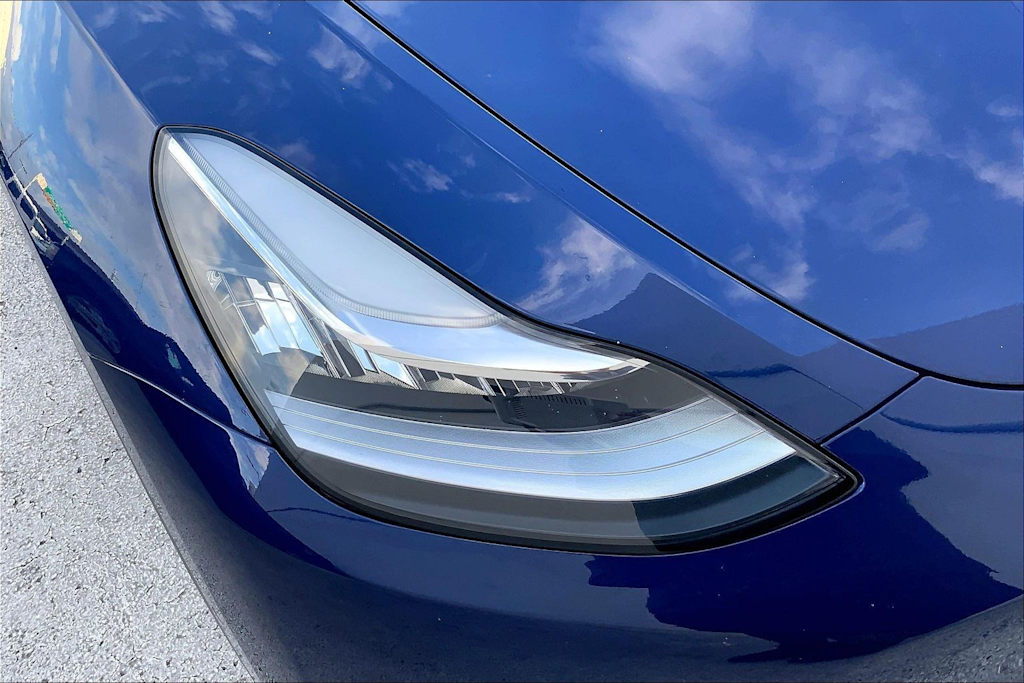 Thumbnail: 2021 Tesla Model Y - 31