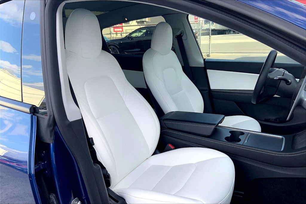 Thumbnail: 2021 Tesla Model Y - 11