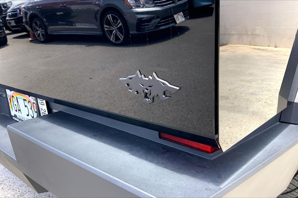 Thumbnail: 2024 Tesla Cybertruck - 6