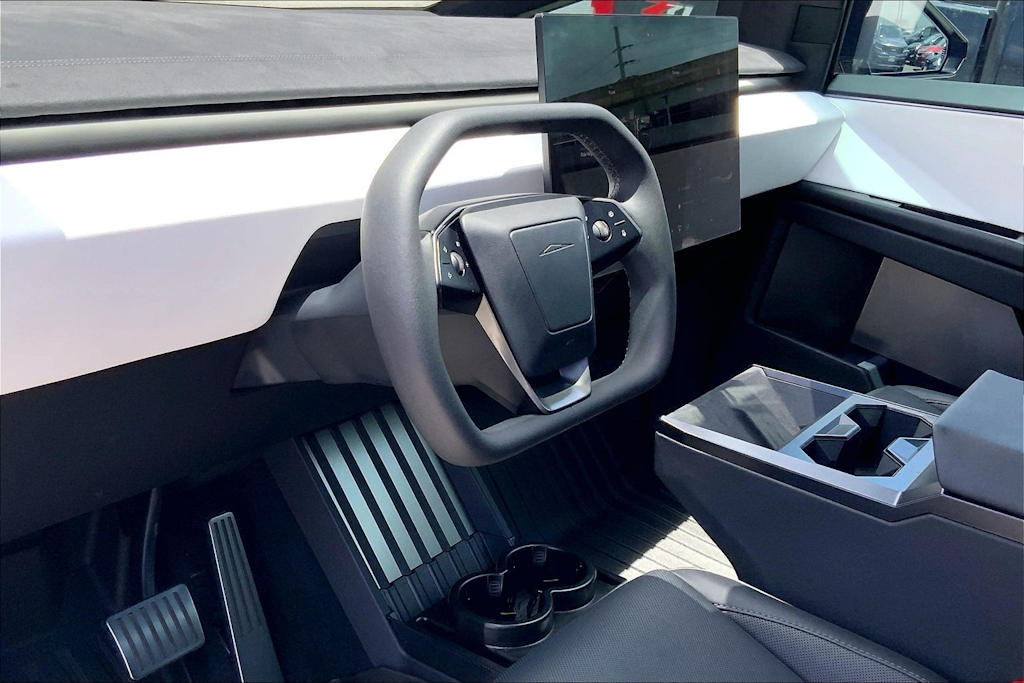 Thumbnail: 2024 Tesla Cybertruck - 2