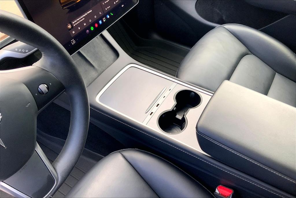 Thumbnail: 2023 Tesla Model Y - 16