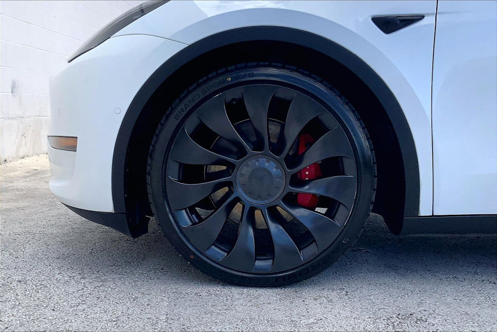 Thumbnail: 2023 Tesla Model Y - 8