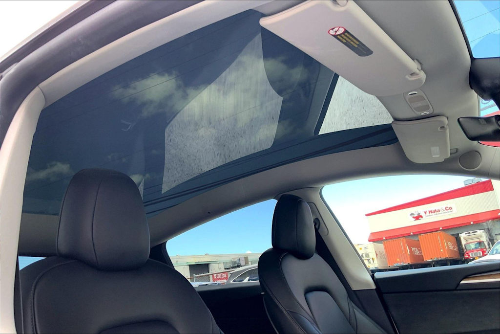 Thumbnail: 2023 Tesla Model Y - 30