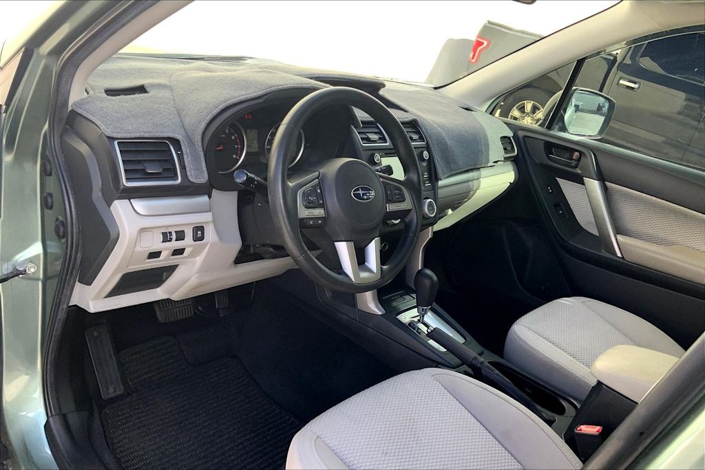 Thumbnail: 2017 Subaru Forester - 2