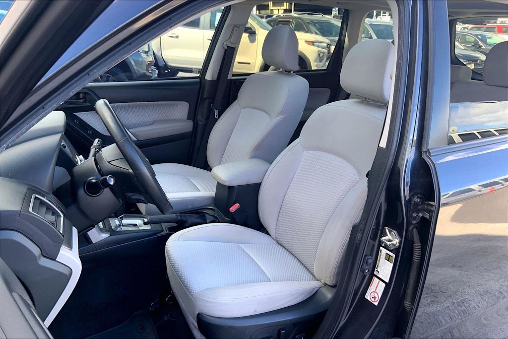 Thumbnail: 2017 Subaru Forester - 11