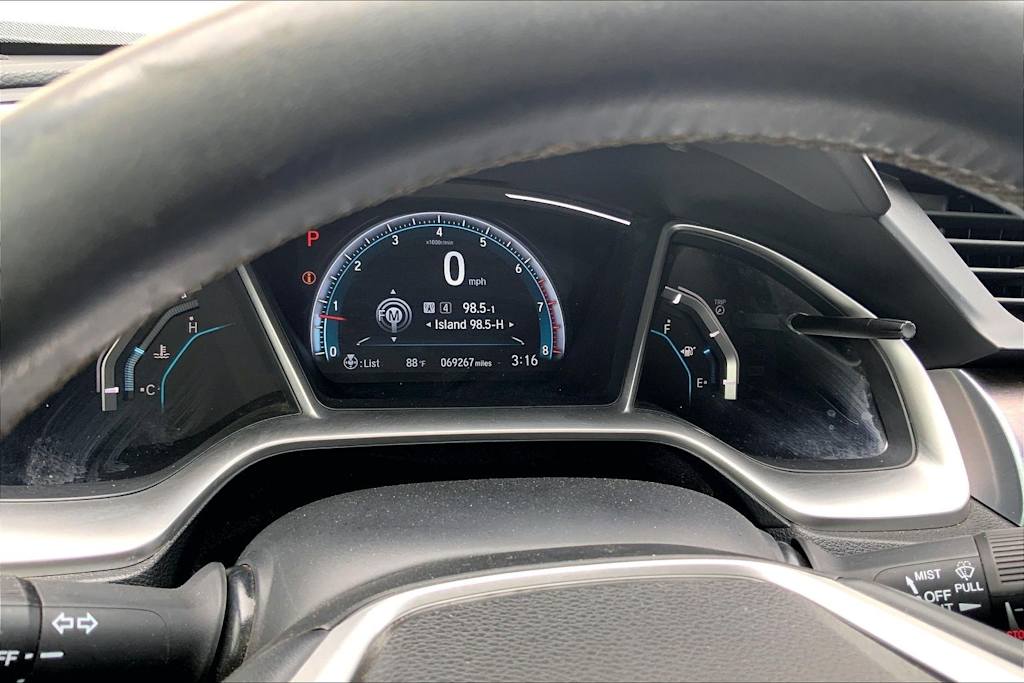 Thumbnail: 2018 Honda Civic - 18