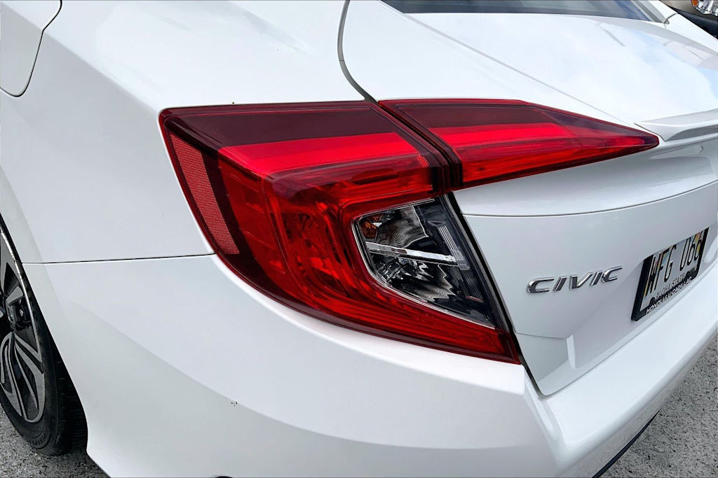 Thumbnail: 2018 Honda Civic - 32