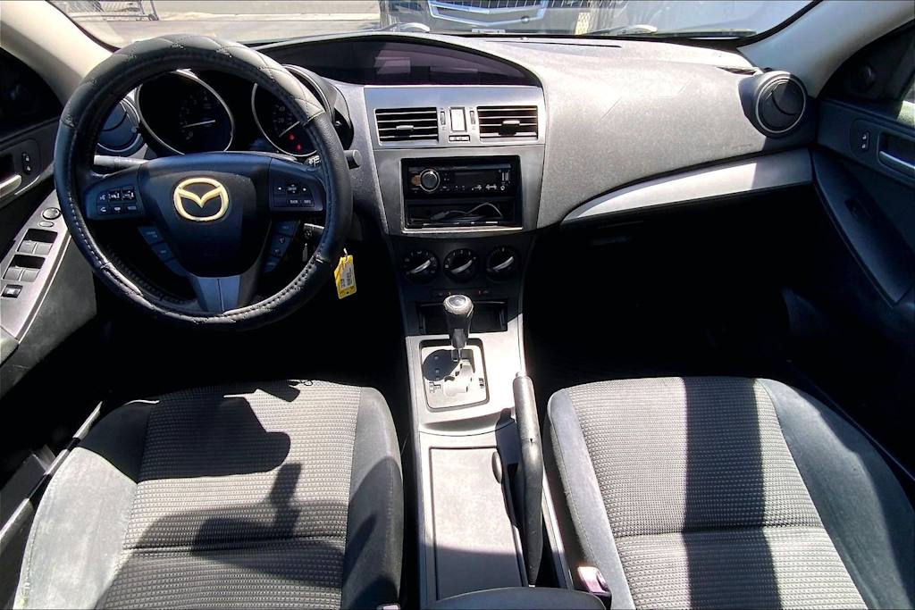 Thumbnail: 2012 Mazda Mazda3 - 10