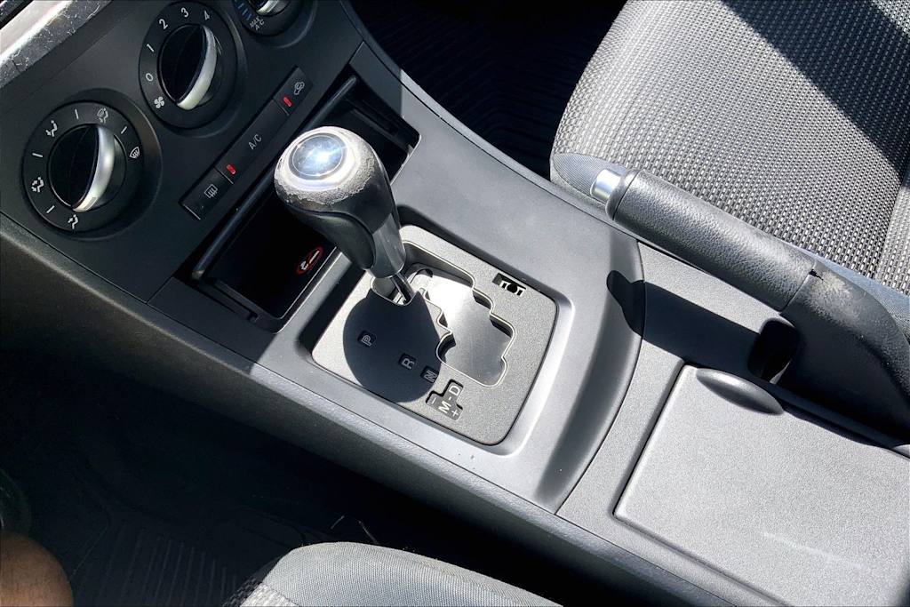 Thumbnail: 2012 Mazda Mazda3 - 16