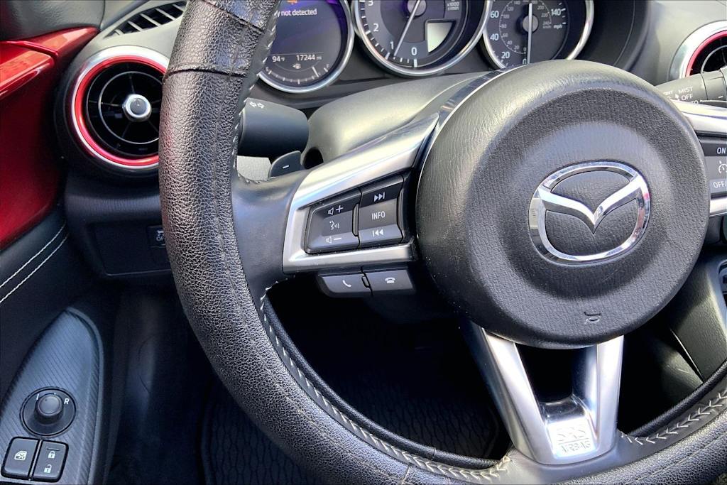 Thumbnail: 2023 Mazda MX-5 Miata - 24