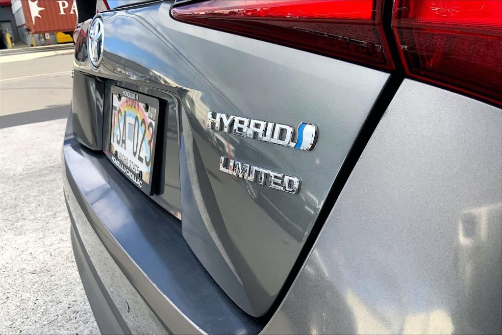 Thumbnail: 2019 Toyota Prius - 7