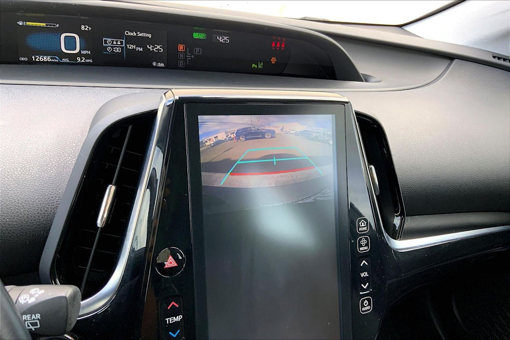 Thumbnail: 2019 Toyota Prius - 16