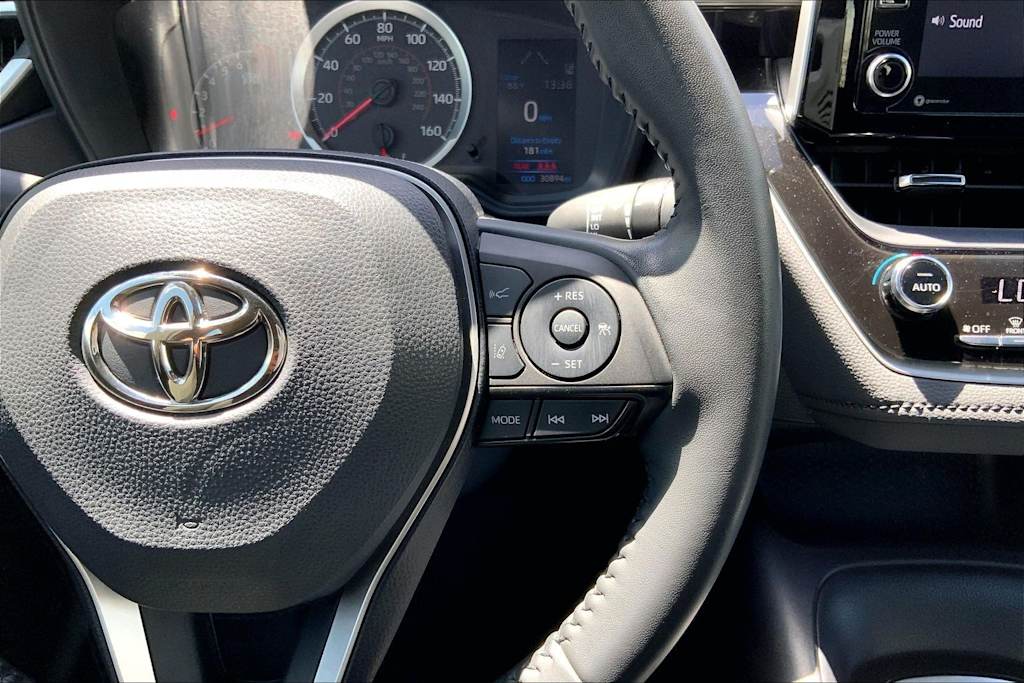 Thumbnail: 2022 Toyota Corolla - 27
