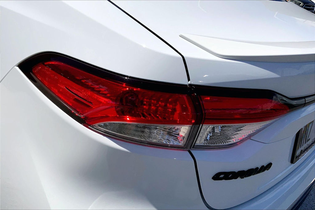 Thumbnail: 2022 Toyota Corolla - 33